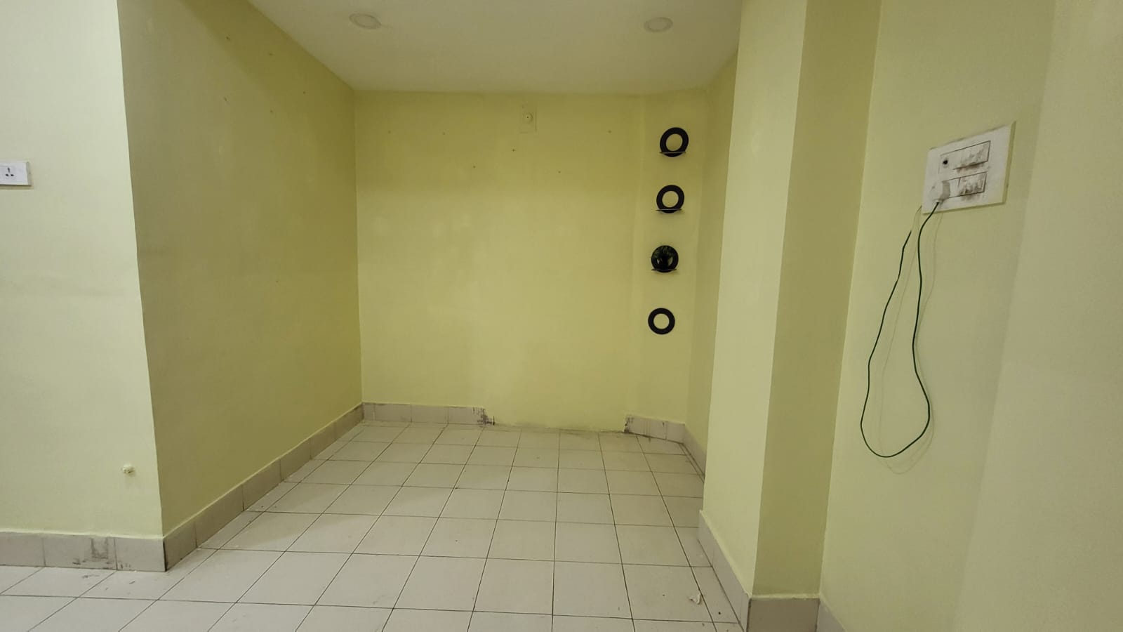 Unfurnished 2bhk in Hatigaon, Guwahati, Assam, India for Rent